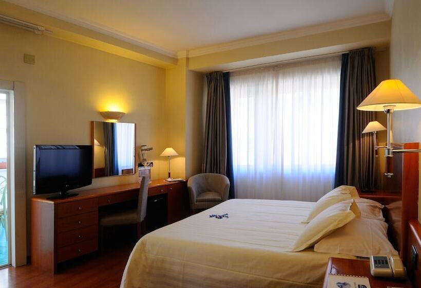 اتاق استاندارد یک نفره, Best Western Hotel Globus