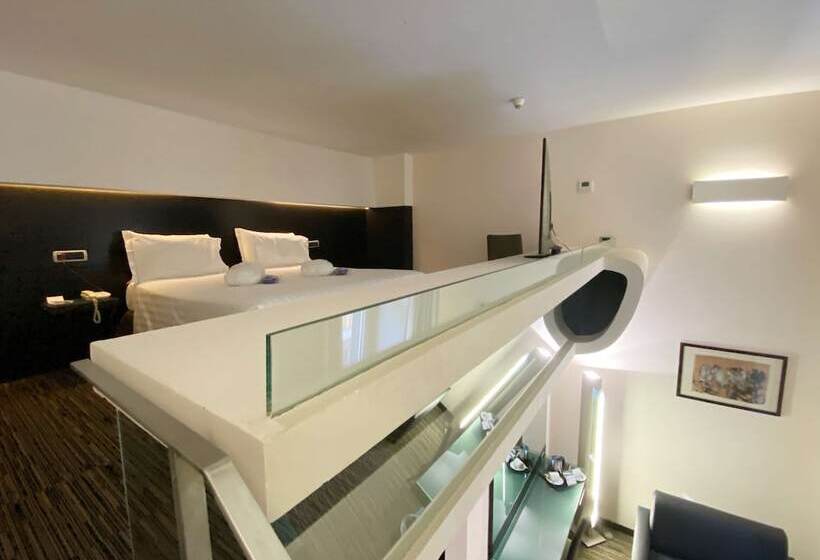 سوییت جونیور, Best Western Plus Hotel Universo