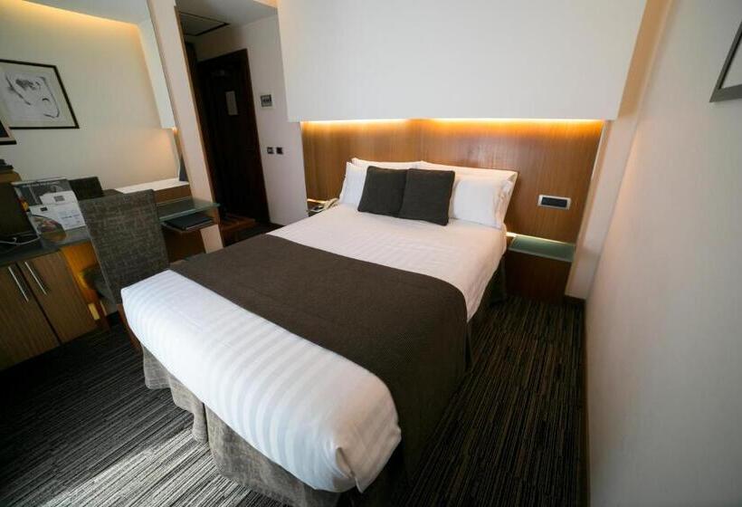 اتاق عادی با تخت دوبل, Best Western Plus Hotel Universo
