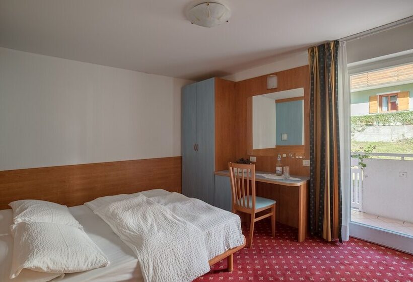 Номер Стандарт Вид на Горы, Londra Slow Living Molveno
