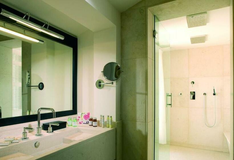 سوییت جونیور, Relais & Chateaux Palazzo Seneca