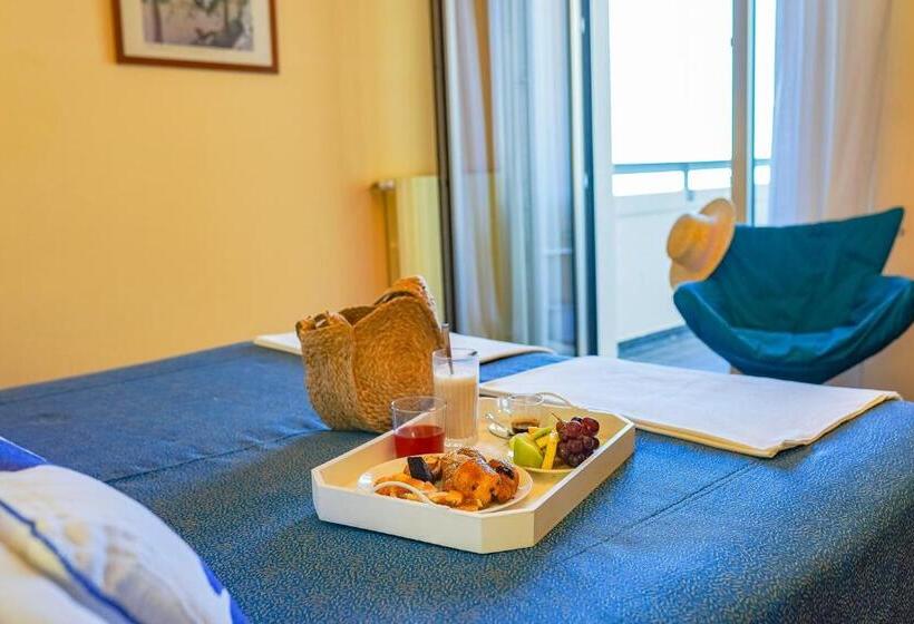 Номер Стандарт Индивидуальный, Unahotels Imperial Sport