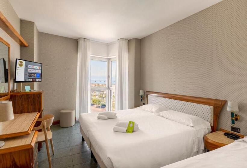 Triple Room Sea View, B&b Hotel Chioggia Airone