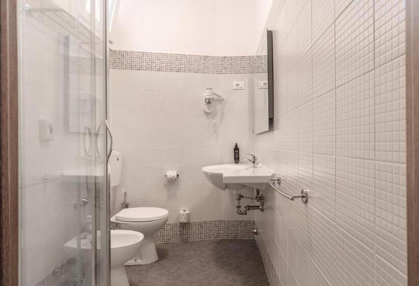 Четырехместный Номер Стандарт, B&b Hotel Chioggia Airone