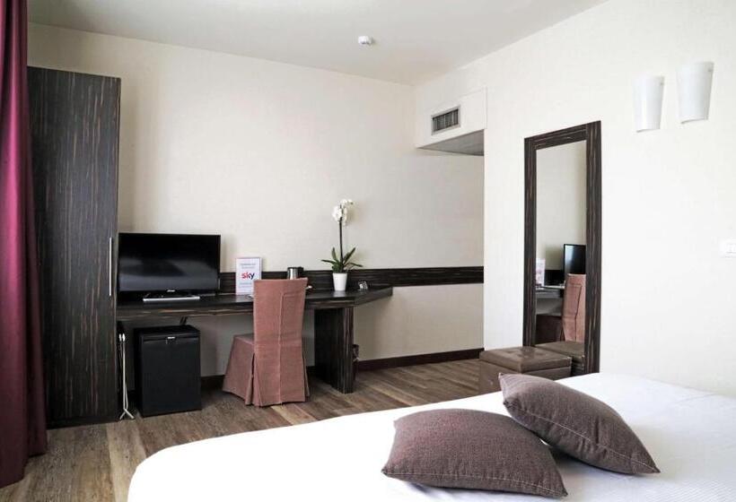 Классический Номер, Best Western Park Hotel Continental