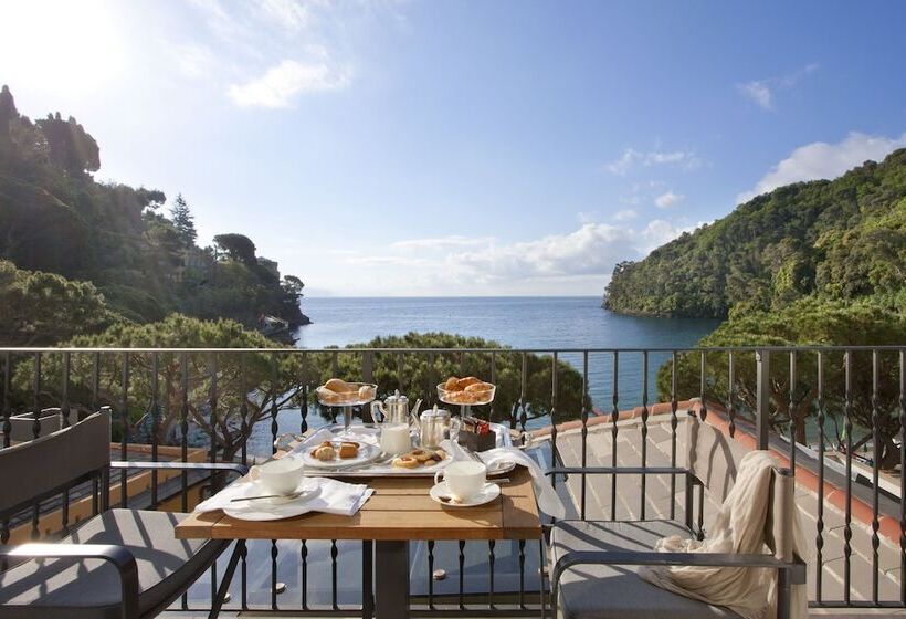 スイート, Eight Hotel Paraggi