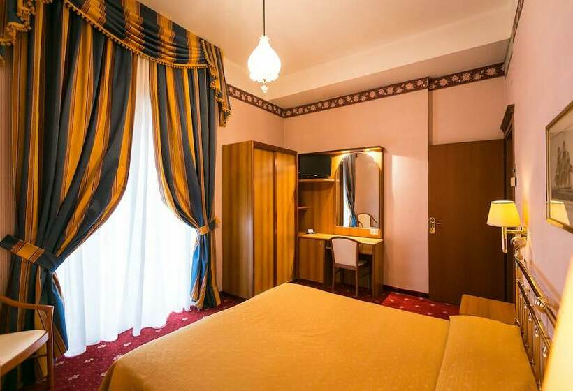 اتاق استاندارد با چشم‌انداز دریاچه, Milan Speranza Au Lac