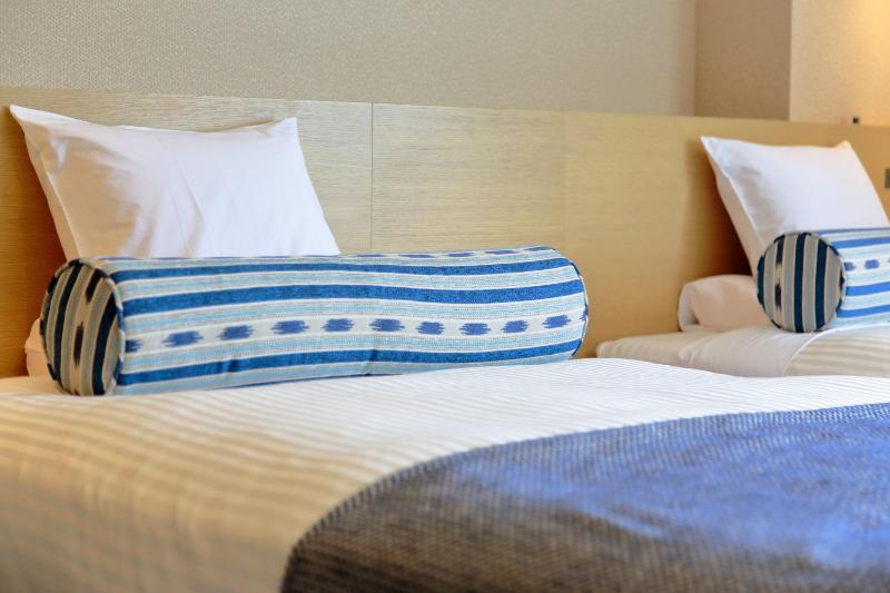 اتاق راحتی, Art Hotel Ishigakijima