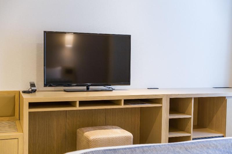 اتاق راحتی, Art Hotel Ishigakijima
