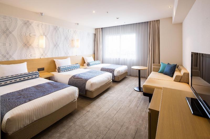 اتاق سه نفره سوپریور با چشم‌انداز دریا, Art Hotel Ishigakijima