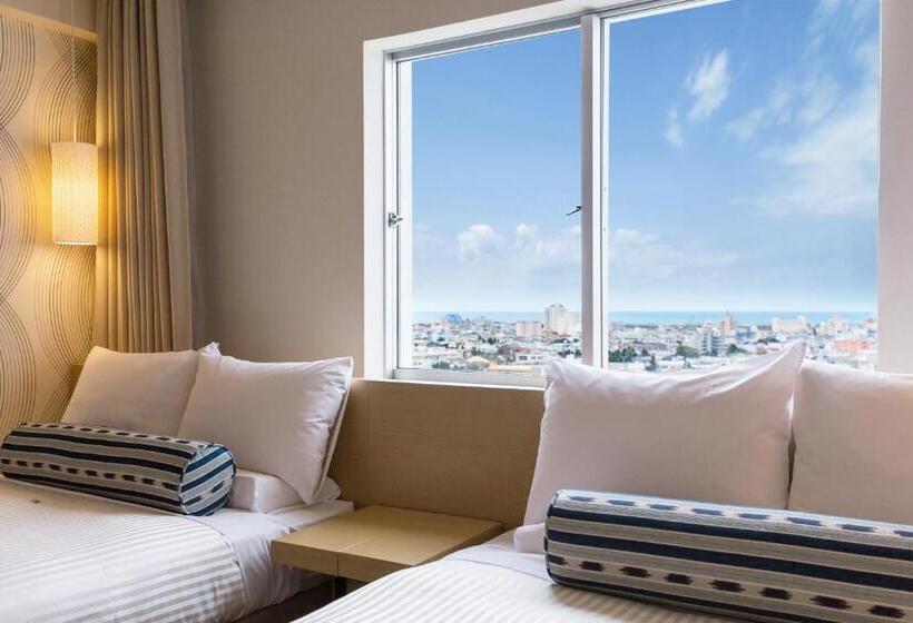 اتاق سوپریور با چشم‌انداز دریا, Art Hotel Ishigakijima