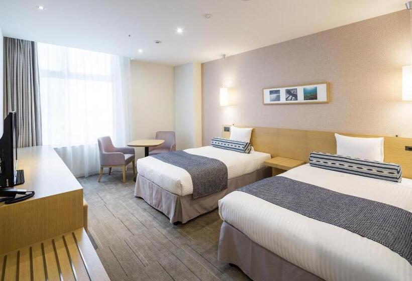 اتاق راحتی, Art Hotel Ishigakijima