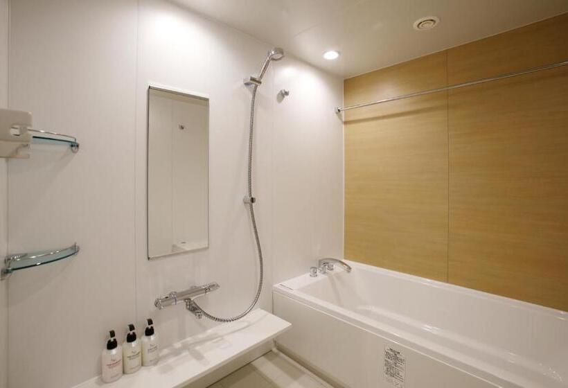 اتاق لوکس چهار تخته, Art Hotel Ishigakijima