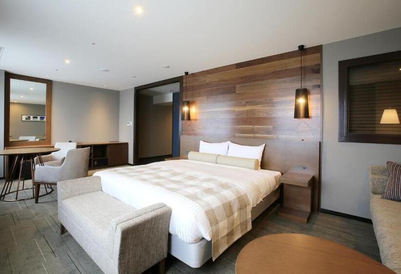 اتاق لوکس با چشم‌انداز دریا, Art Hotel Ishigakijima