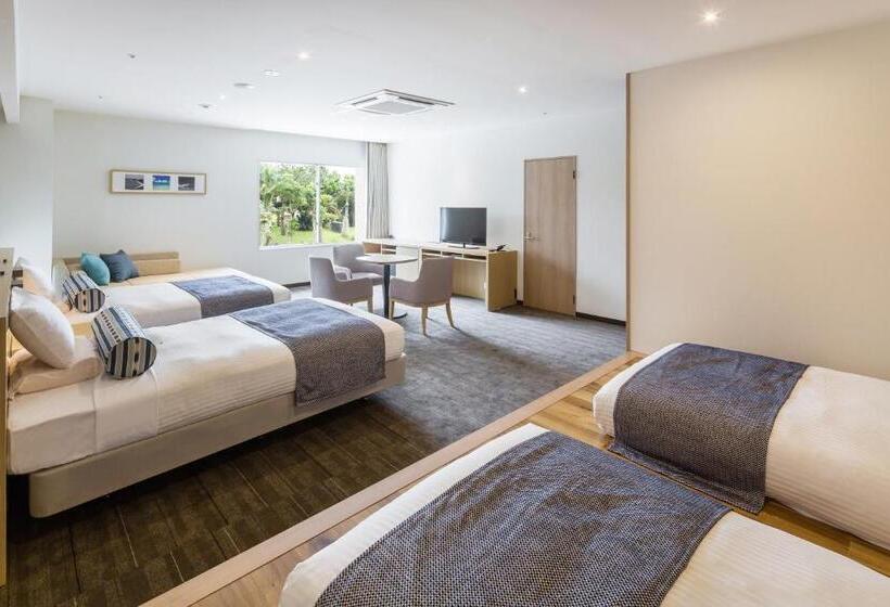 اتاق لوکس چهار تخته, Art Hotel Ishigakijima