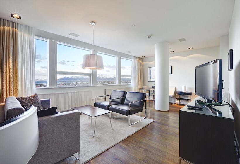 سوئیت با تخت بزرگ, Hilton Reykjavik Nordica