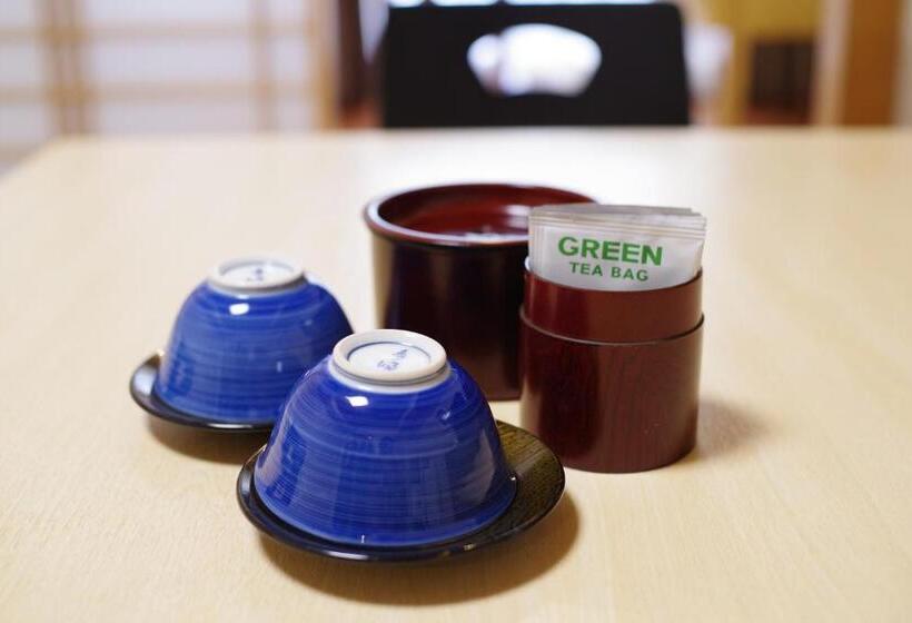 اتاق استاندارد سه نفره, Hokke Club Osaka