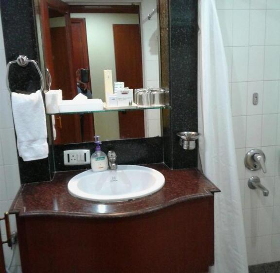اتاق سوپریور یک تخته, Ritz Plaza