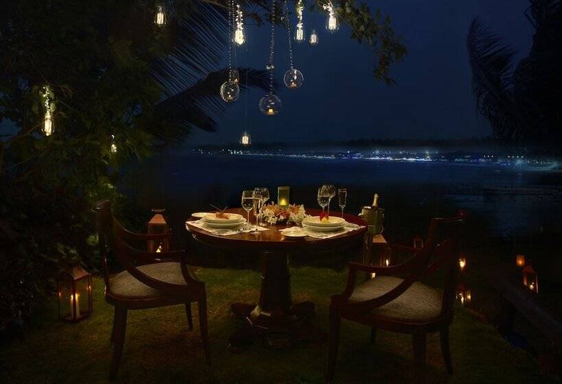 اتاق سوپریور با چشم‌انداز باغ, Taj Fort Aguada Resort & Spa, Goa