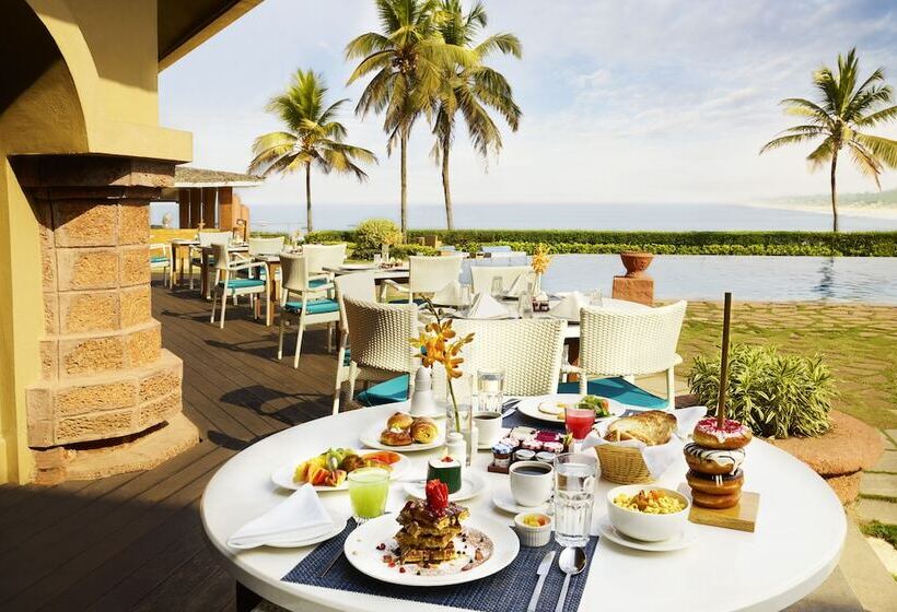 اتاق سوپریور با چشم‌انداز باغ, Taj Fort Aguada Resort & Spa, Goa