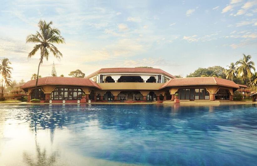 اتاق سوپریور با چشم‌انداز باغ, Taj Fort Aguada Resort & Spa, Goa