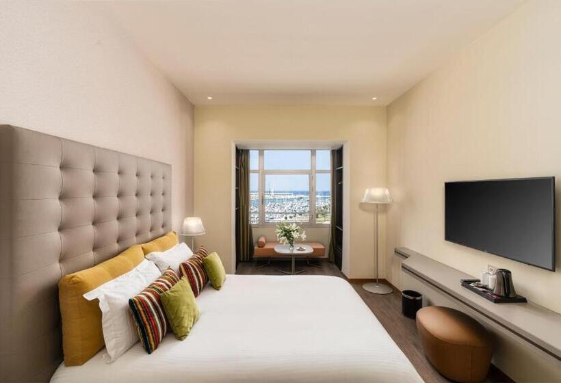 Quarto Superior com Vistas, Marina Bay Tanger