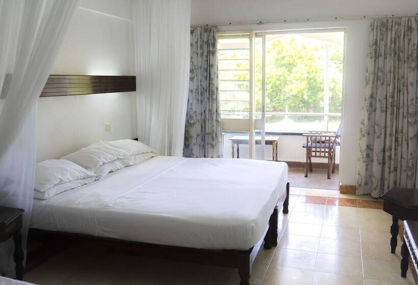 اتاق استاندارد, Reef Hotel Mombasa