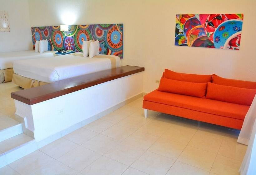 Tengerre Néző Junior Suite, All Ritmo Cancun Resort & Water Park