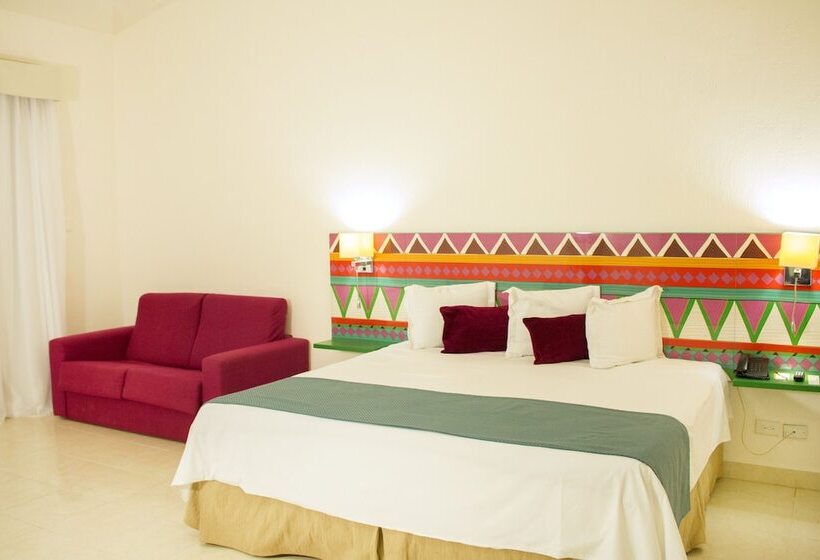 Tengerre Néző Junior Suite, All Ritmo Cancun Resort & Water Park