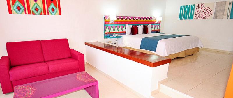 Tengerre Néző Junior Suite, All Ritmo Cancun Resort & Water Park