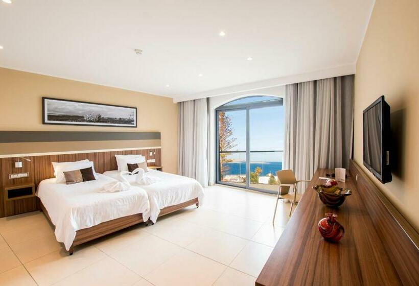 اتاق سوپریور سه تخته, Doubletree by Hilton Malta
