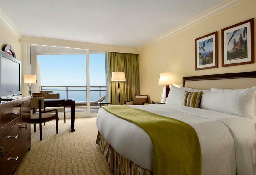 اتاق لوکس با تخت بزرگ, Fairmont Montecarlo