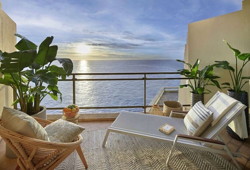 اتاق لوکس با چشم‌انداز دریا, Fairmont Montecarlo