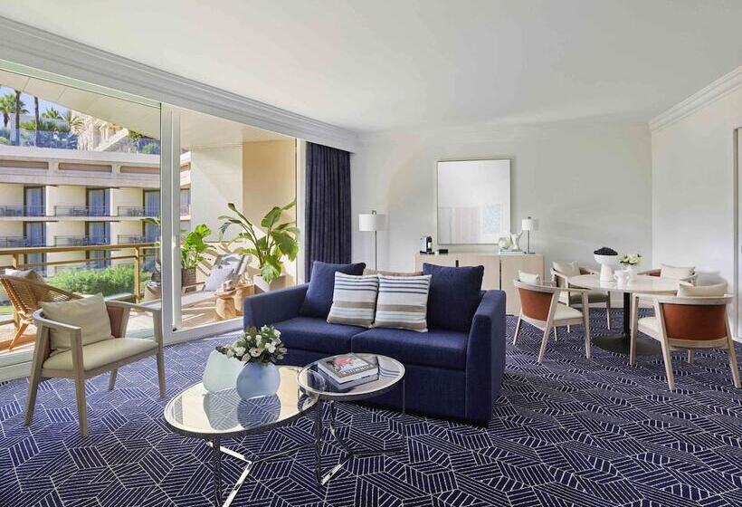 سوییت با چشم‌انداز باغ, Fairmont Montecarlo