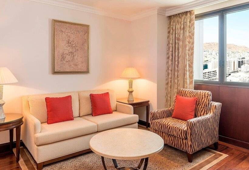 سوییت جونیور, Sheraton Oman