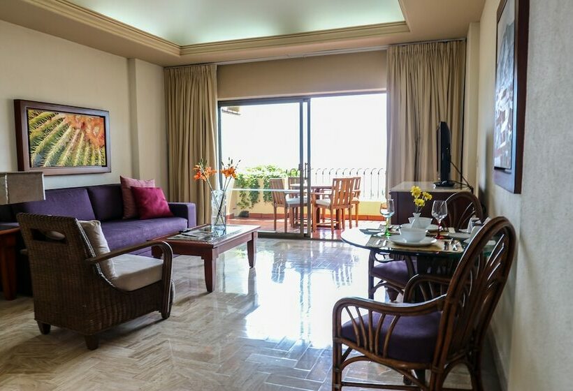 سوییت لوکس, Velas Vallarta Suite Resort Allinclusive