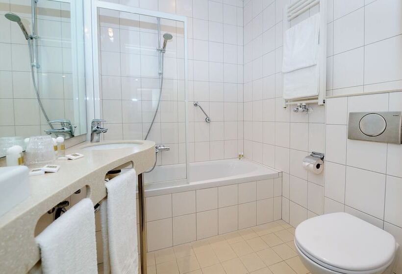 Семейный Номер, Boulevard Hotel Scheveningen