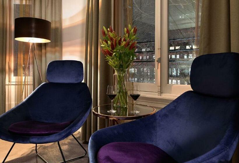 سوییت جونیور, Clayton Hotel Amsterdam American