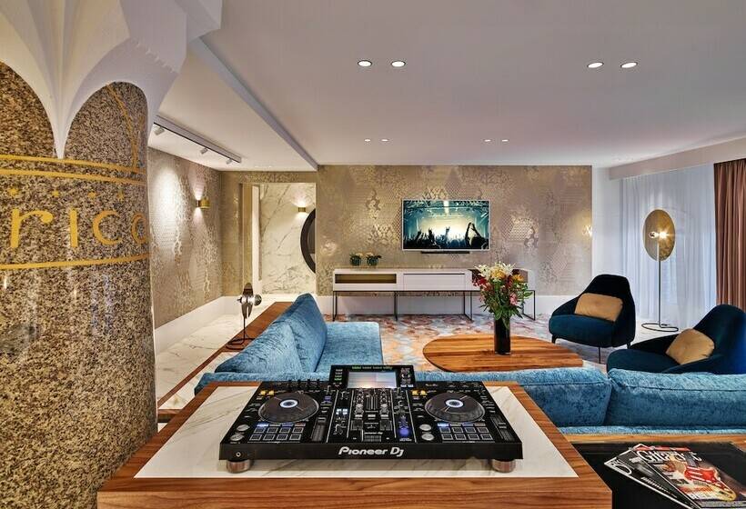 سوییت, Clayton Hotel Amsterdam American