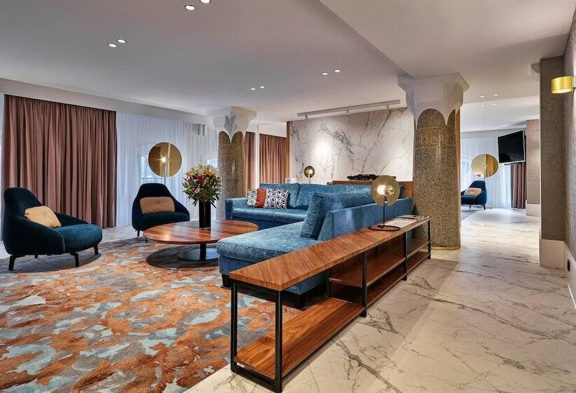 سوییت, Clayton Hotel Amsterdam American