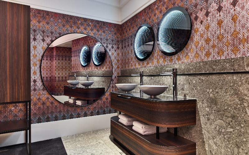اتاق لوکس, Clayton Hotel Amsterdam American