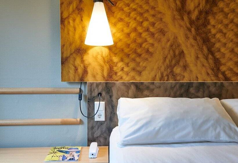 标准间, Ibis Tilburg