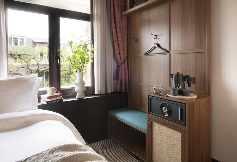 اتاق استاندارد یک نفره, Jan Luyken Amsterdam