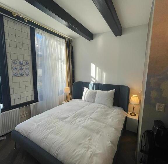 اتاق استاندارد چهار تخته, Prinsenhof Amsterdam