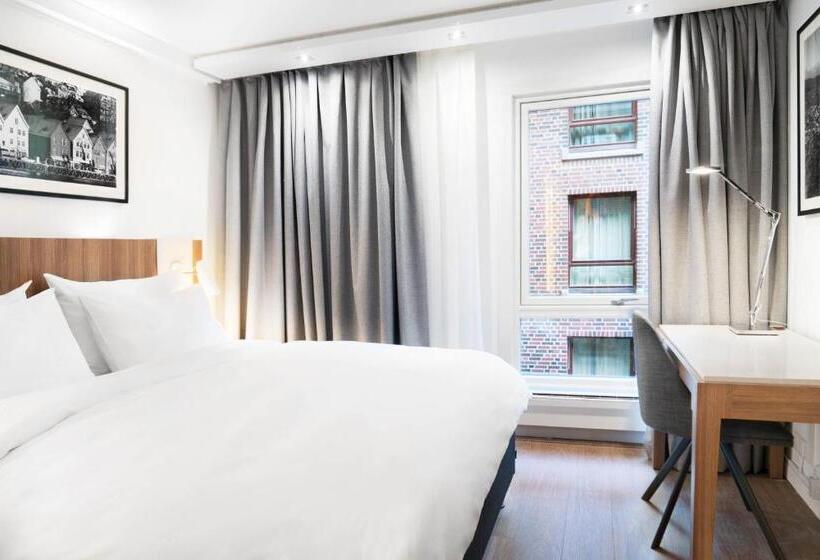 Номер Стандарт, Radisson Blu Royal Hotel, Bergen