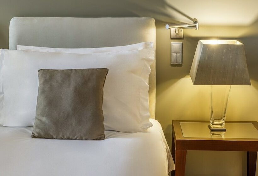 주니어 스위트 도시 전망, Crowne Plaza Porto, An Ihg