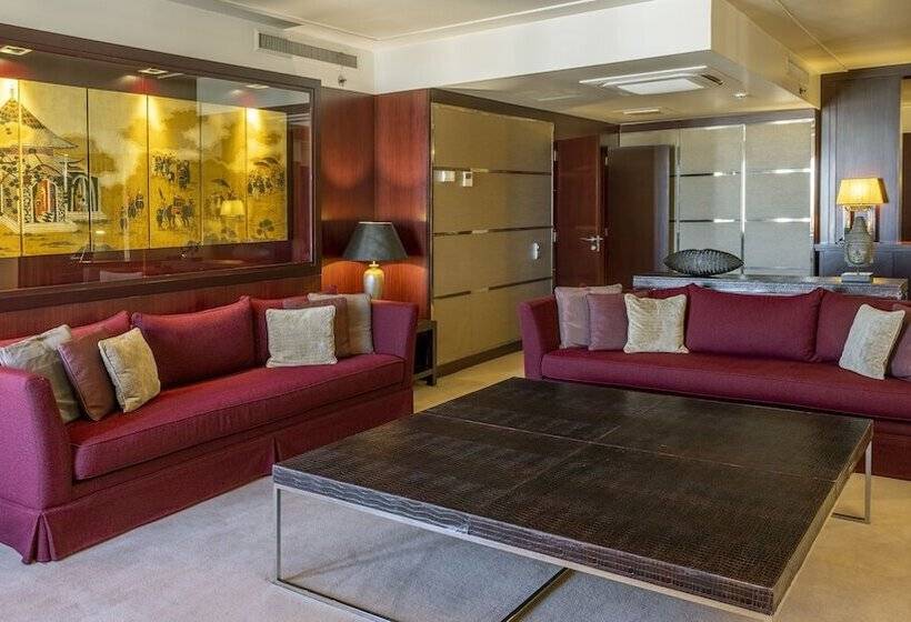프레지덴셜 스위트, Crowne Plaza Porto, An Ihg