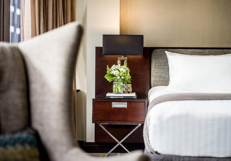 سوئیت جونیور با تخت بزرگ, Intercontinental Wellington, An Ihg
