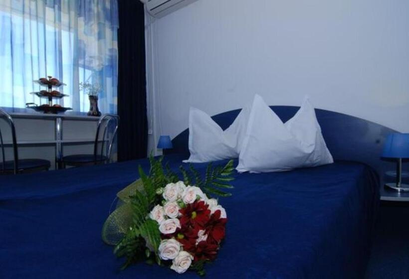 Standard Room with Balcony Side Sea View, Aurora