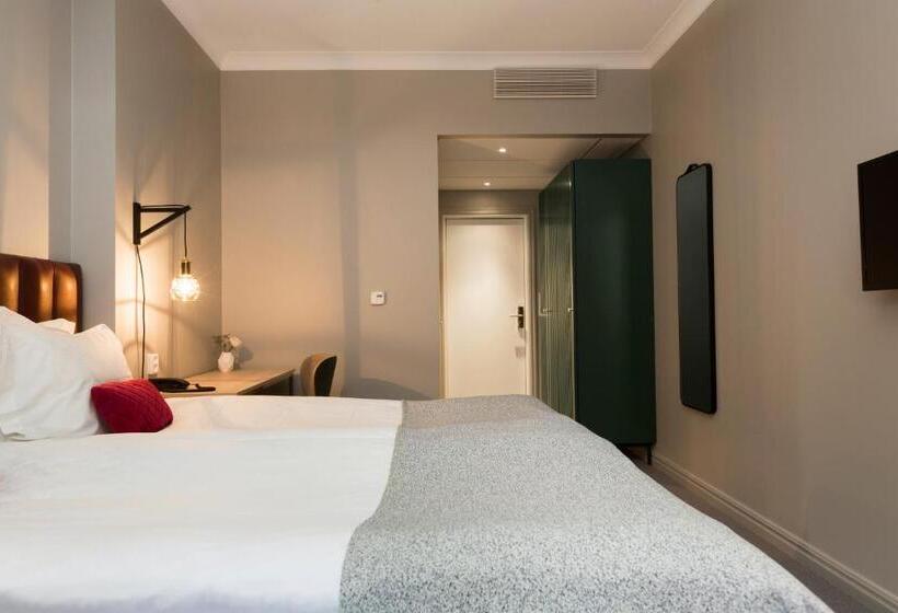 수피리어 룸, Elite Hotel Adlon